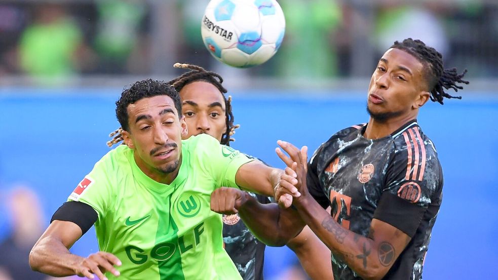 Der einzige Neuzugang in der Bayern-Startelf: Der Franzose Michael Olise (r). Foto: Swen Pförtner/dpa