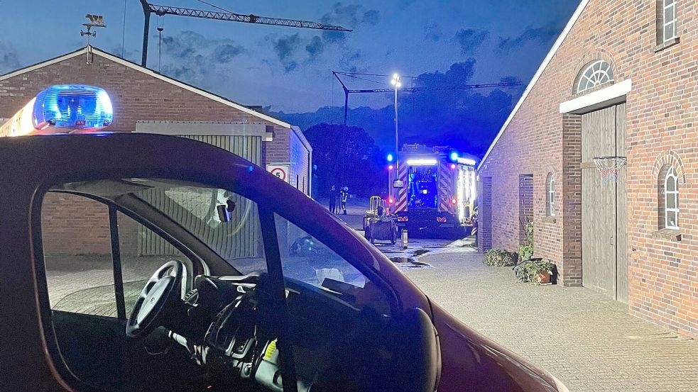 Der Einsatzort an der Wallinghausener Straße. Foto: Feuerwehr