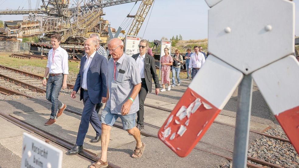 Bundeskanzler Scholz bei einem Wahlkampftermin in der Nähe von Leipzig. Foto: Jan Woitas/dpa