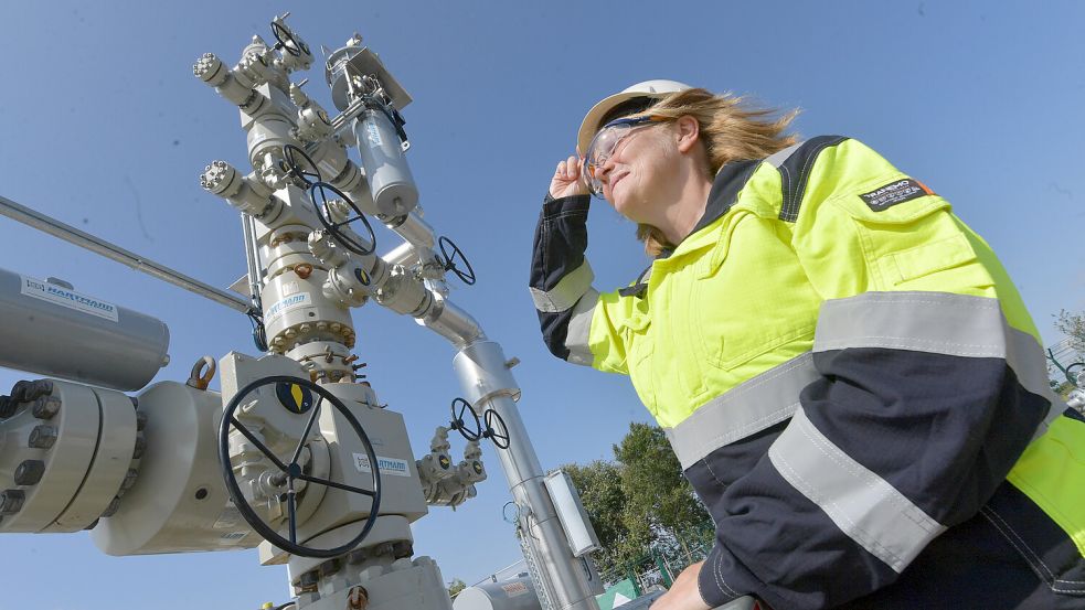 Krummhörns Bürgermeisterin Hilke Looden (parteilos) bei der Eröffnung der Wasserstoff-Pilotanlage in Upleward. Foto: Ortgies