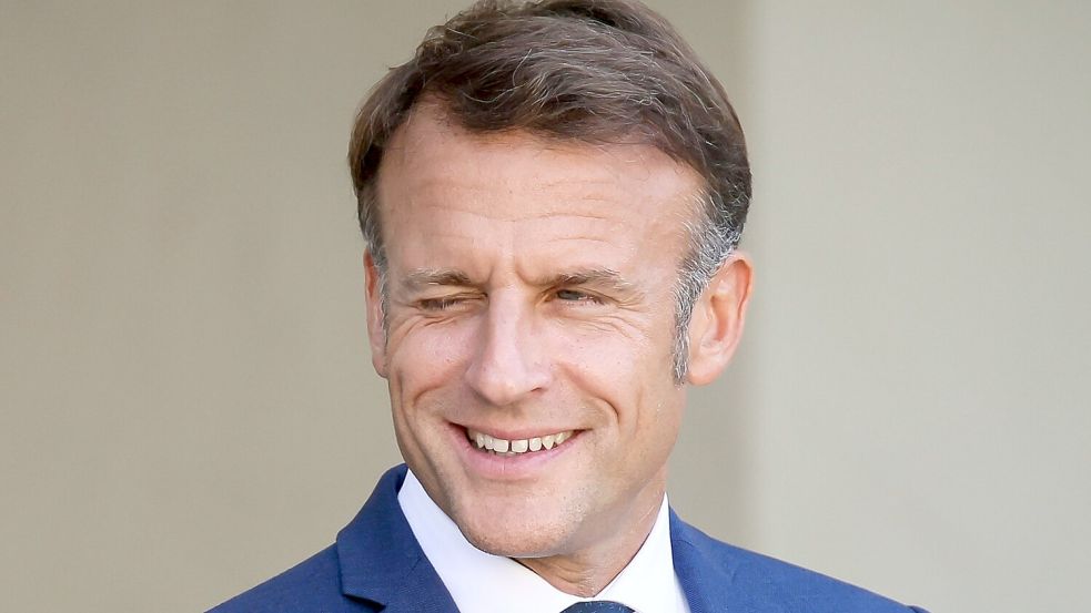 Macron muss sich schwere Vorwürfe gefallen lassen. (Archivbild) Foto: Thomas Padilla/AP/dpa