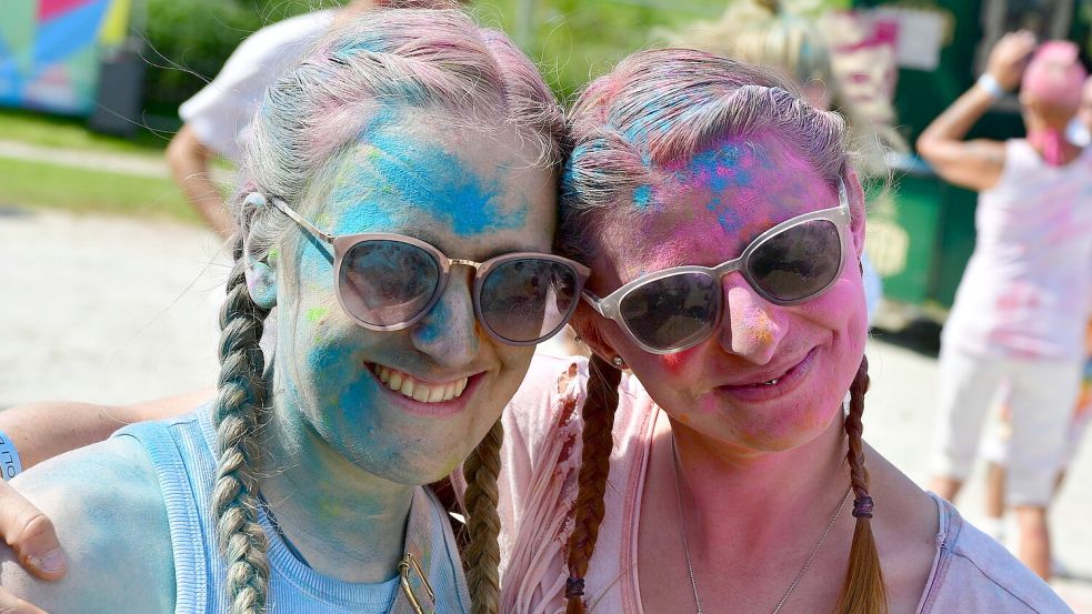 Bunt und spaßig: So war das Holi in Upleward. Foto: Wagenaar