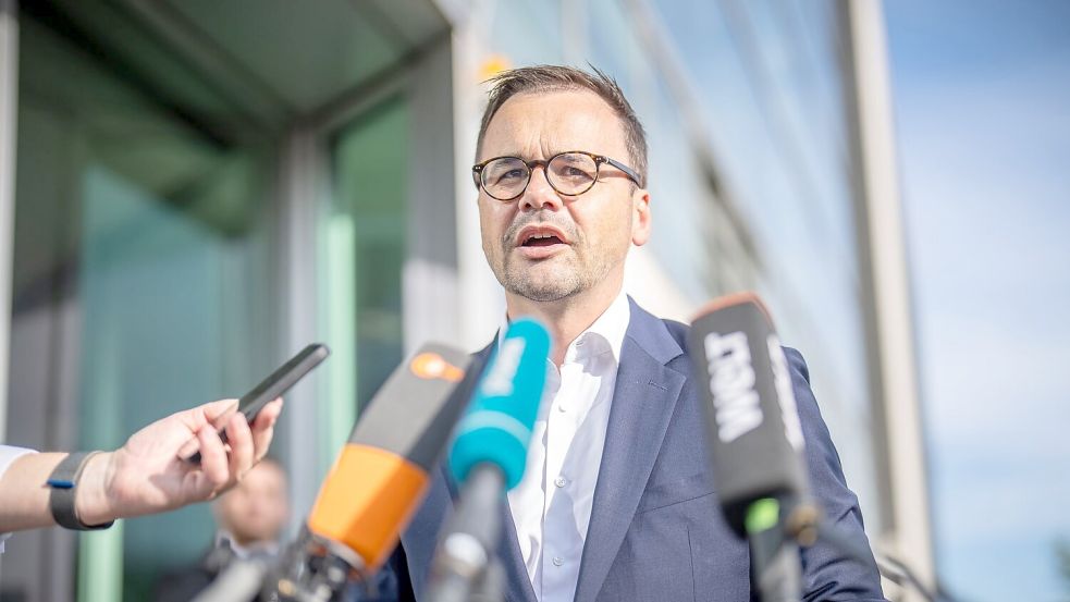 Lehnt Koalitionen mit Linken und AfD weiter ab: Brandenburgs CDU-Landeschef Jan Redmann. Foto: Michael Kappeler/dpa