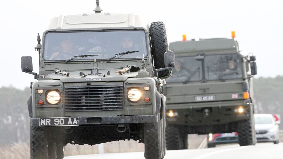 Konvois britischer Streitkräfte werden auf Straßen in Niedersachsen und Nordrhein-Westfalen erwartet. Foto: Schachel/Bundeswehr/DPA