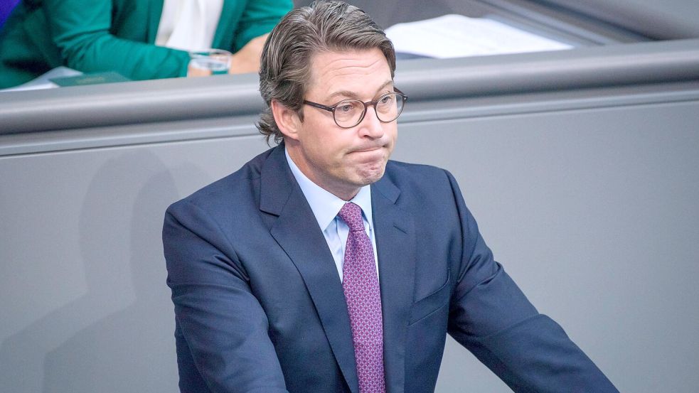 Andreas Scheuer machte laut Gerichtsurteil „massiv“ Druck auf die Bundesnetzagentur, um die großen Anbieter bei der Versteigerung der 5G-Frequenzen zu bevorteilen. Foto: imago images / Christian Spicker