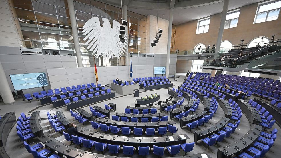 Der Bundestag kehrt mit der traditionellen Haushaltswoche aus der Sommerpause zurück. (Archivbild) Foto: Bernd von Jutrczenka/dpa