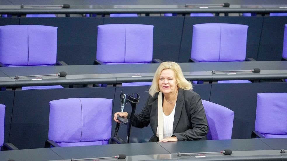 Der Bundestag berät über das „Sicherheitspaket“ der Ampel. (Archivfoto) Foto: Kay Nietfeld/dpa