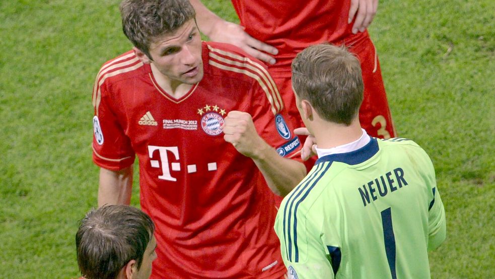 Thomas Müller (l) und Manuel Neuer beim Finale dahoam 2012. Foto: picture alliance / dpa