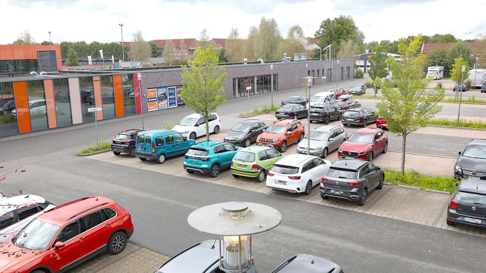 Geht es nach den Grünen im Ortsrat Kernstadt, soll das Parken bei „De Baalje“ für einige Fahrer teurer werden. Foto: Romuald Banik