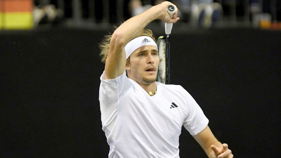 Alexander Zverev hat noch nicht entschieden, ob er bei der Davis-Cup-Endrunde dabei ist. Foto: Harald Tittel/dpa