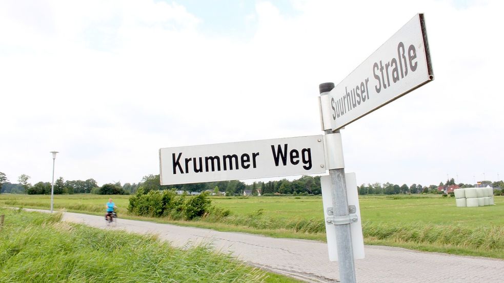 Schluss mit Schlaglöchern: Der Krumme Weg wird saniert. Foto: Wagenaar/Archiv