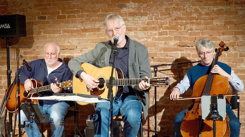 Jan Cornelius wird mit seiner Gruppe Dreeklang nach Jheringsfehn kommen. Foto: Jan Cornelius