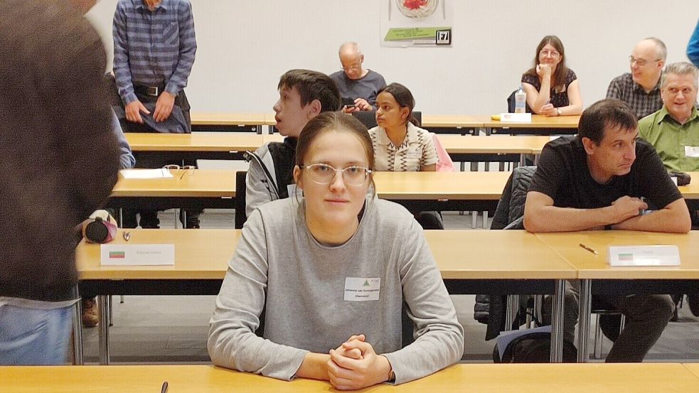 Johanna van Koningsveld bei der Weltmeisterschaft im Kopfrechnen in Paderborn. Foto: Privat