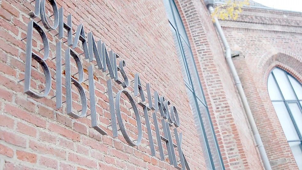 Die Diskussion findet in der Emder Johannes-a-Lasco-Bibliothek statt. Foto: Archiv