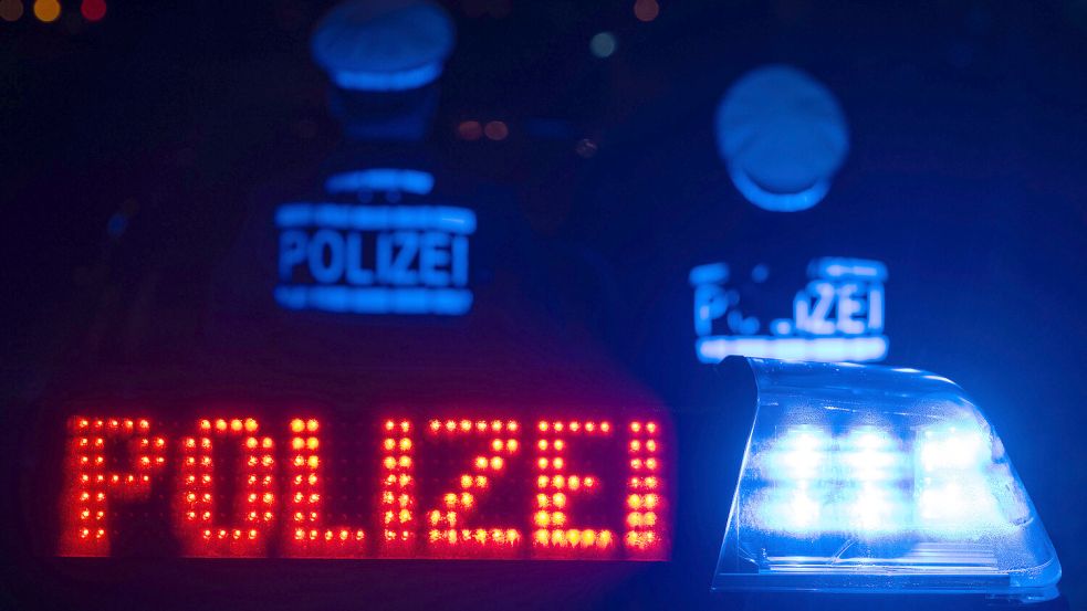 Die Polizei sucht Zeugen für eine Brandstiftung an der IGS. Foto: dpa