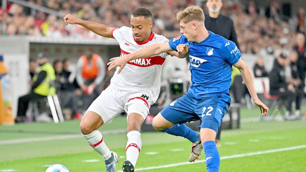 VfB-Profi Jamie Leweling ist zum ersten Mal bei der Nationalmannschaft dabei. Foto: Jan-Philipp Strobel/dpa