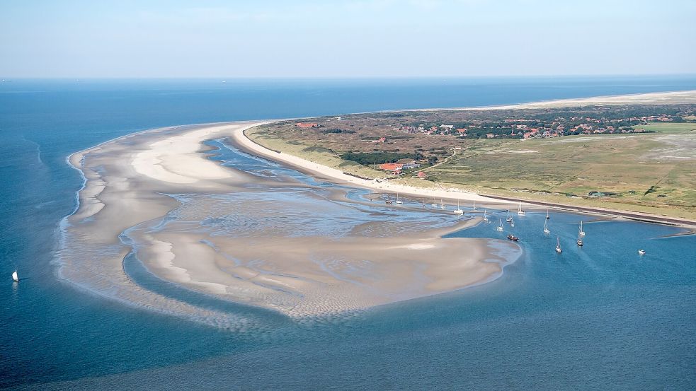 Vor Spiekeroog schwamm fast eine Tonne Kokain im Wasser. Foto: Sina Schuldt/dpa +++ dpa-Bildfunk +++