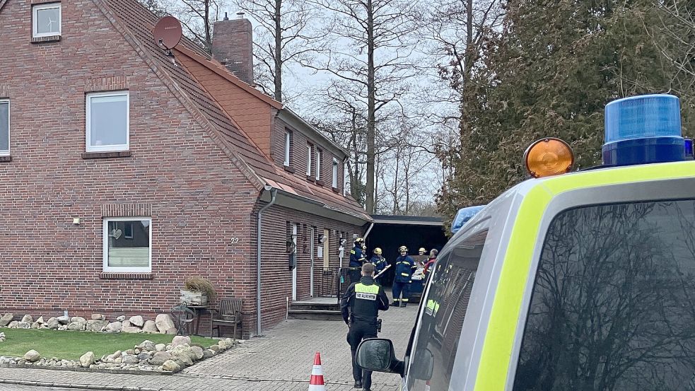 Im Januar wurde in diesem Haus in Hage die Leiche einer 65 Jahre alten Frau gefunden.Foto: Rebecca Kresse