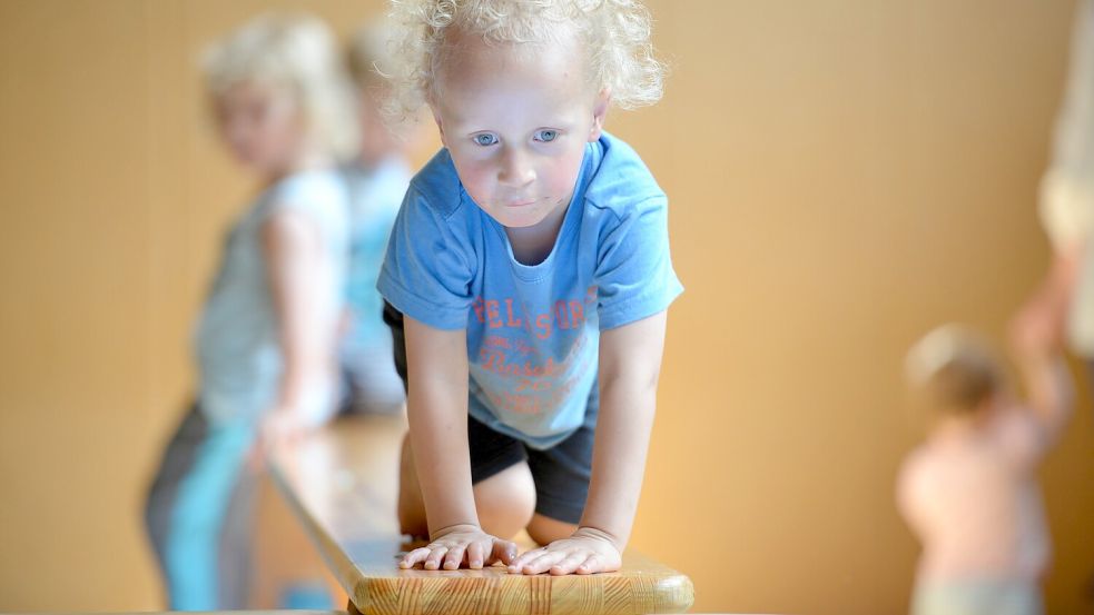 Beim Kindergarten in Brinkum soll eine Bewegungshalle gebaut werden. Foto: lunaundmo/stock.adobe.com