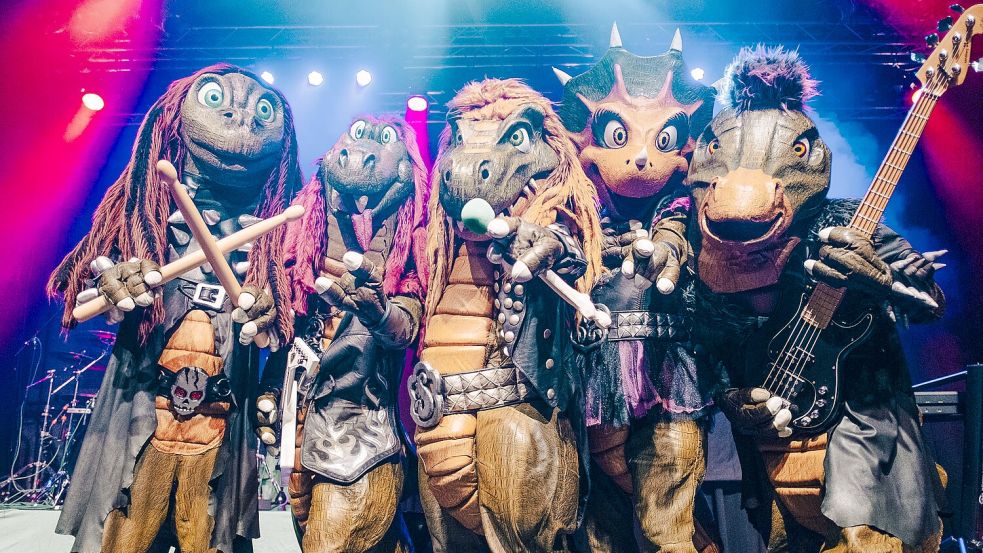 Seit 2017 rockt die Band Heavysaurus die deutschen Kinderzimmer mit Titeln wie „Kaugummi ist mega!“ oder „Pommesgabel“. Foto: Jens Vetter