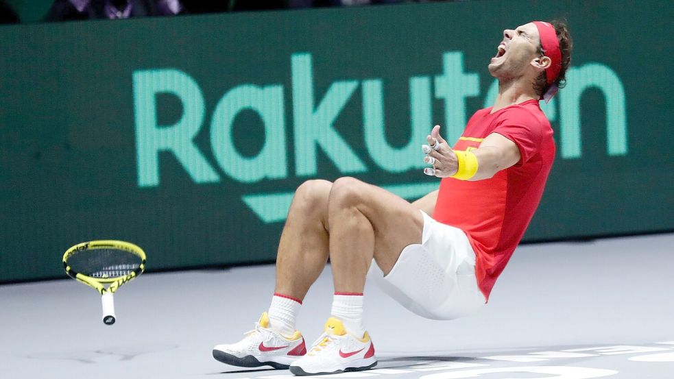 Emotional feierte Rafael Nadal den Davis-Cup-Titel 2019 - es war sein fünfter. Foto: Manu Fernandez/AP/dpa