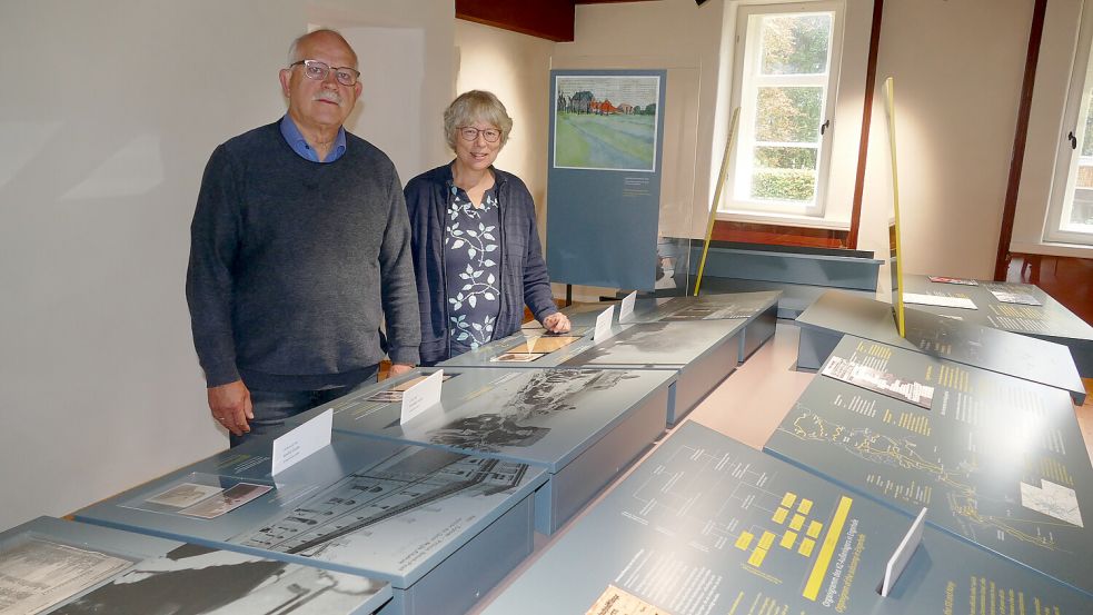 Gerd Lüken und Erika Hagen vom Vorbereitungskreis der Gedenkveranstaltung freuen sich ganz besonders auf die Ehrengäste aus den Niederlanden. Foto: Jürgens