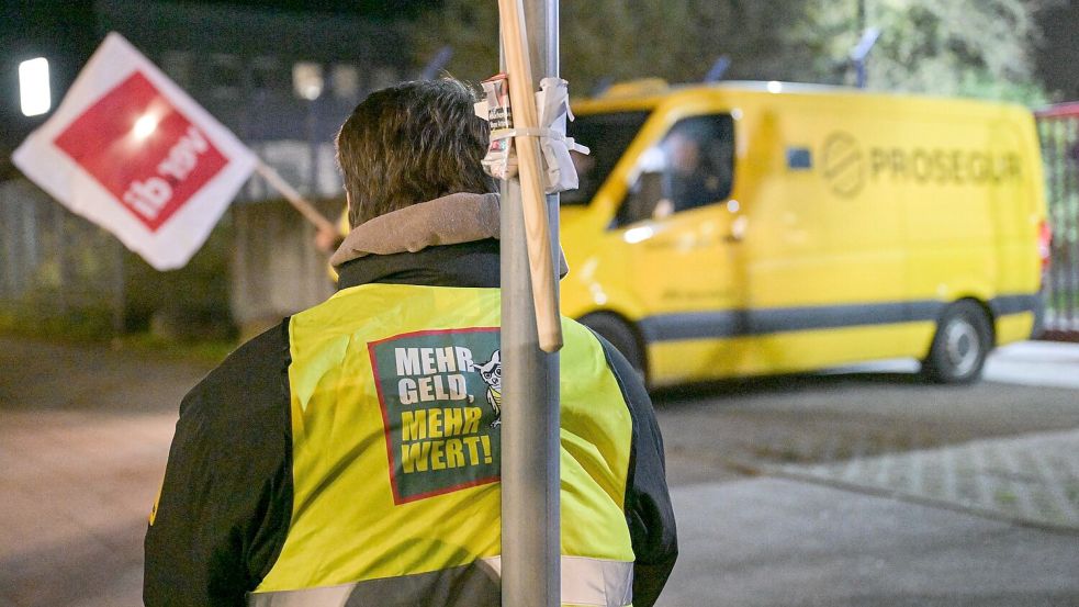 Die Gewerkschaft Verdi ruft Beschäftigte des Geld- und Werttransportes zu ganztägigen Warnstreiks in allen Bundesländern auf. Foto: Hannes P. Albert/dpa