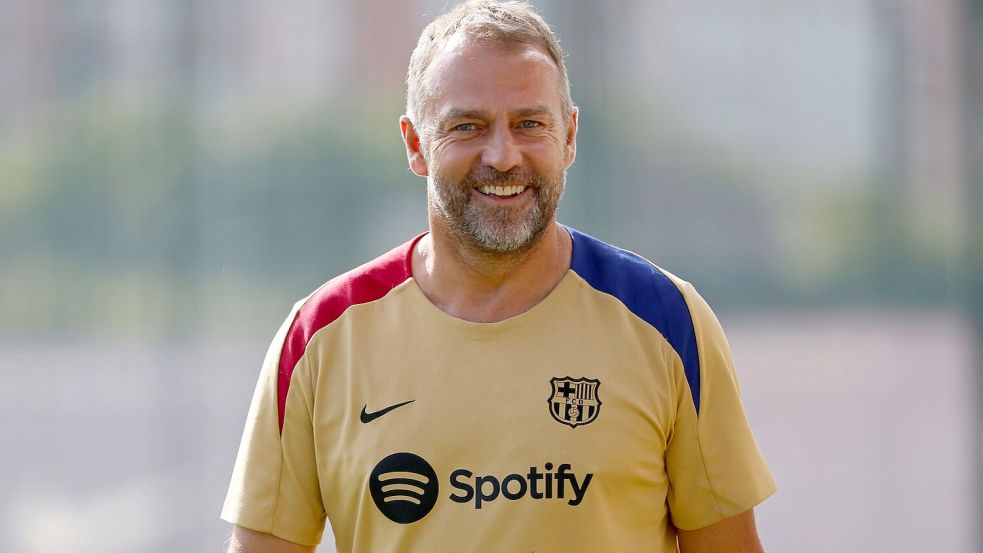 Als Trainer des FC Barcelona will Hansi Flick den FC Bayern besiegen. Foto: Joan Monfort/AP/dpa