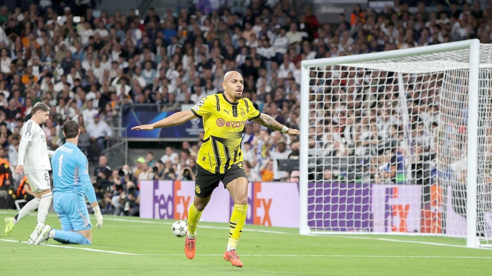 Traf zum 1:0 für Dortmund: Der Niederländer Donyell Malen. Foto: David Canales/dpa