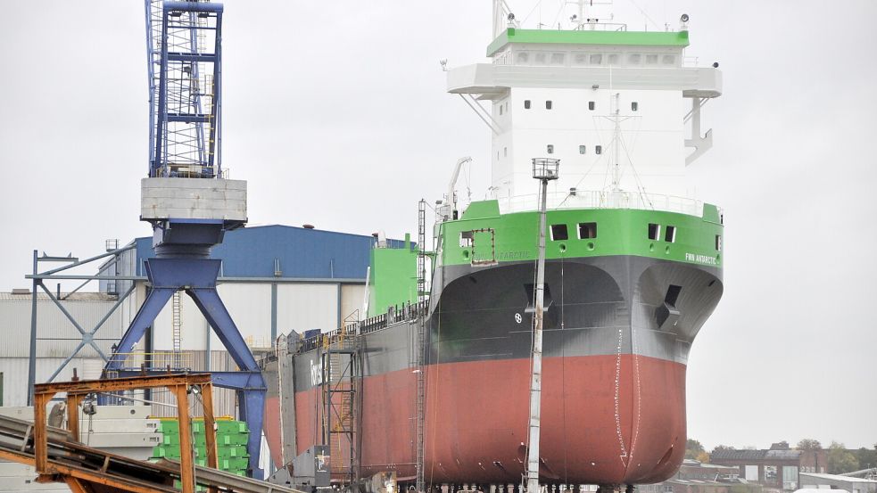 Der Neubau des Schiffes ist schon weit fortgeschritten. Foto: Wolters