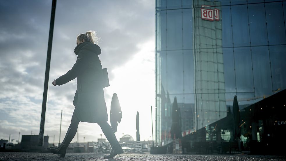 Aufgrund zu geringer Nachfrage trennt sich die Deutsche Bahn von den Coworking-Standorten an ihren Bahnhöfen. Da bietet sich die Chance, ab jetzt die dringenden Probleme anzugehen. Foto: dpa/Kay Nietfeld