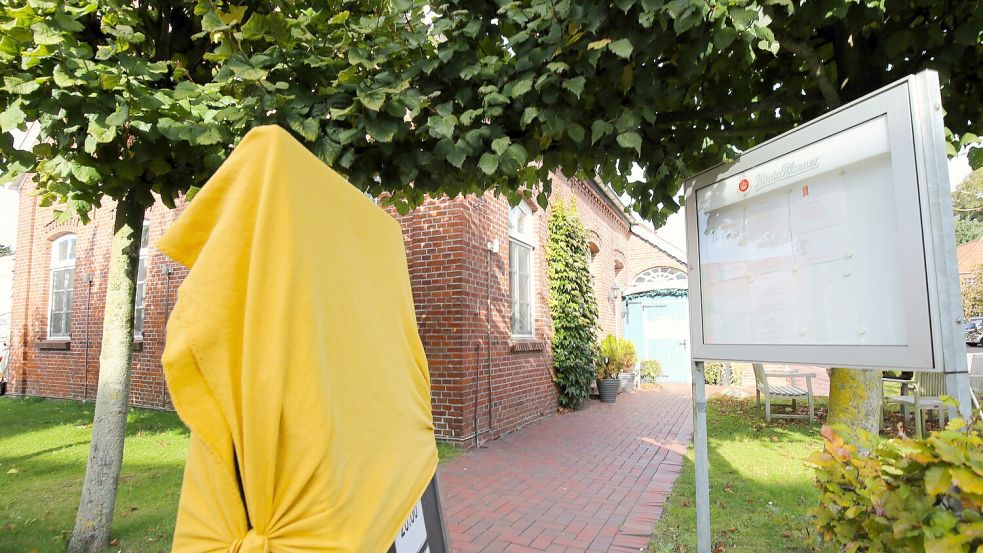 Beim „Kastanjehoff“ in Timmel steht ein Pächterwechsel an. Die gute Nachricht: Das Hotel bleibt geöffnet. Foto: Böning