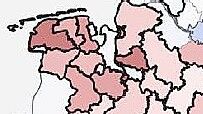 Die wirtschaftliche Leistungsfähigkeit in den 400 Landkreisen und kreisfreien Städten Deutschlands – wer nach Ostfriesland schaut, sieht Rot. Das ist ein Ausschnitt aus einer Deutschlandkarten-Grafik des "Gleichwertigkeitsberichts 2024" der Bundesregierung, in der die Höhe des Bruttoinlandsprodukts je erwerbstätiger Person farblich dargestellt ist – also die Wertschöpfung pro Beschäftigtem und Jahr. Quelle/Grafik: Gleichwertigkeitsbericht 2024 der Bundesregierung / BMWK