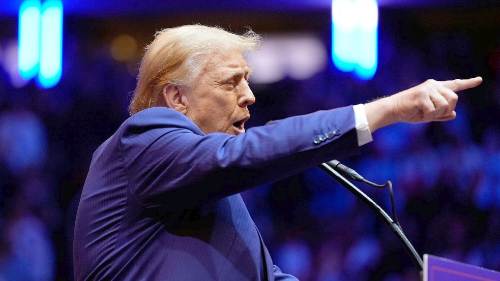 Donald Trump hat bei einer Wahlkampfveranstaltung im Madison Square Garden in New York um Stimmen geworben. Foto: Alex Brandon/AP/dpa