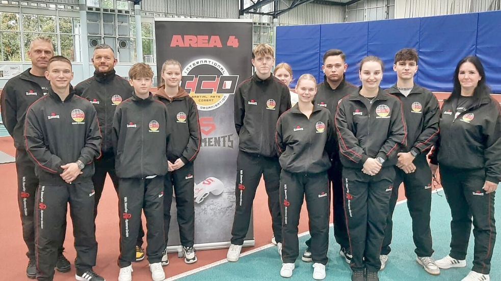 Die Delegation von Budo Nüttermoor in Frankfurkt bestand aus (von links): Frank Griese, Oleksandr Borodin, Hardwig Tomic, Arend Kleimaker, Katja Kleimaker, John-Luka Griese, Finja Nee, Aileen Jägers, Mario Laubinger, Annika Schneider , Daniel Schröder und Heike Griese. Foto: Privat