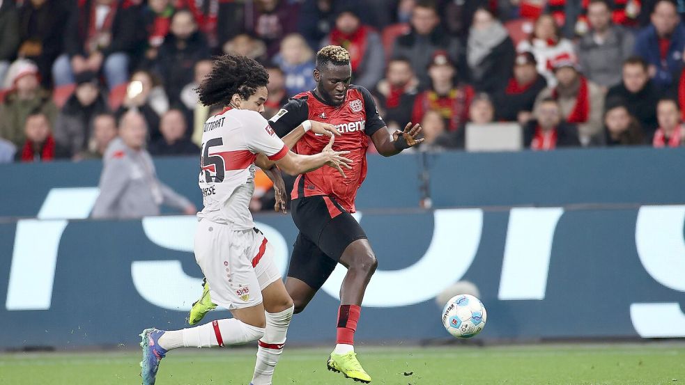 Der VfB Stuttgart und Bayer Leverkusen lieferten sich ein umkämpftes Duell. Foto: Rolf Vennenbernd/dpa