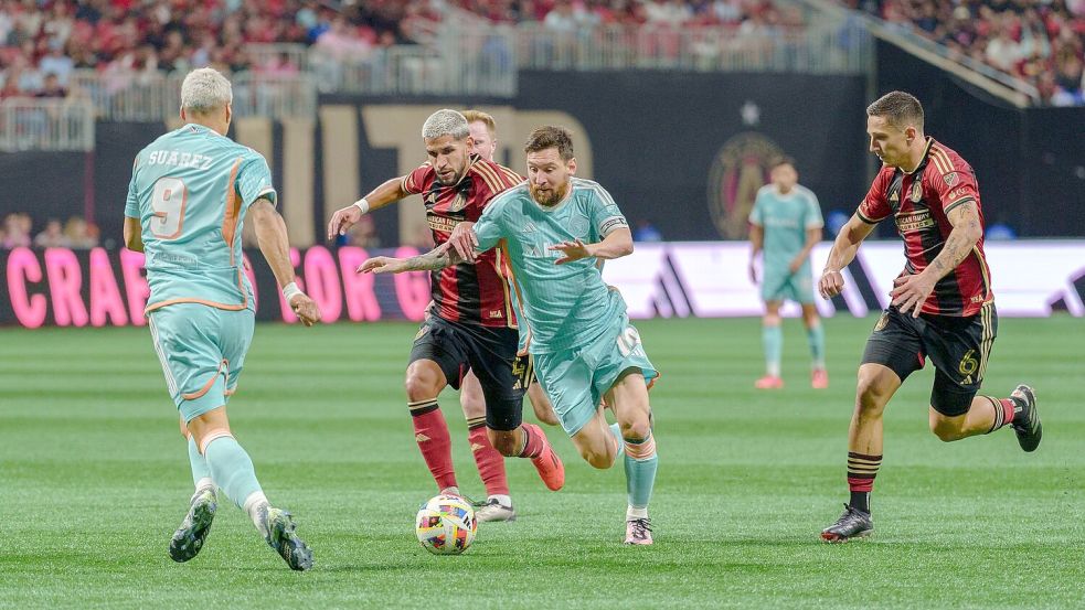 Lionel Messi dribbelte vergeblich. Foto: Jason Allen/FR172026 AP/dpa