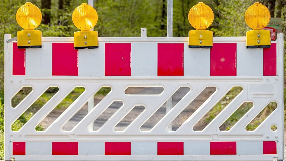 Auf einigen Straßen in Ostfriesland wird im Oktober gebaut. Symbolfoto: Pixabay