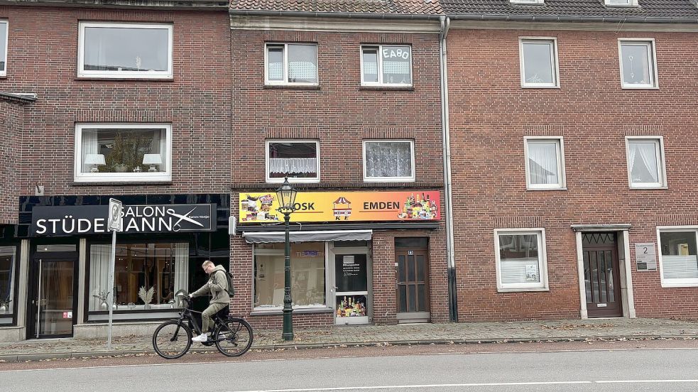 Ambitionierter Name: An der Faldernstraße eröffnet der „Kiosk Emden“. Foto: Schuurman