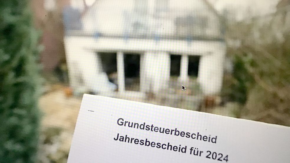 Die Grundsteuerbescheide werden in Aurich im Januar 2025 versandt. Foto: Archiv/dpa