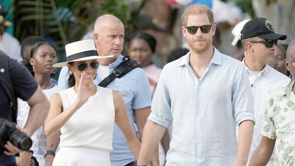 Winken Meghan und Harry bald Amerika bye-bye? (Archivbild) Foto: Ivan Valencia/AP/dpa