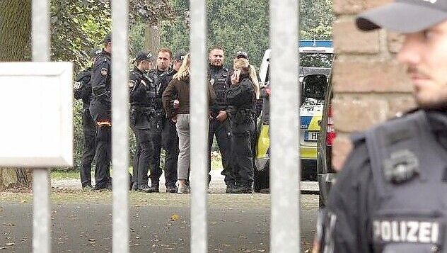 Für viel Aufsehen sorgte im September der Fund einer Leiche auf dem Friedhof Bremen-Walle Foto: NWM-TV