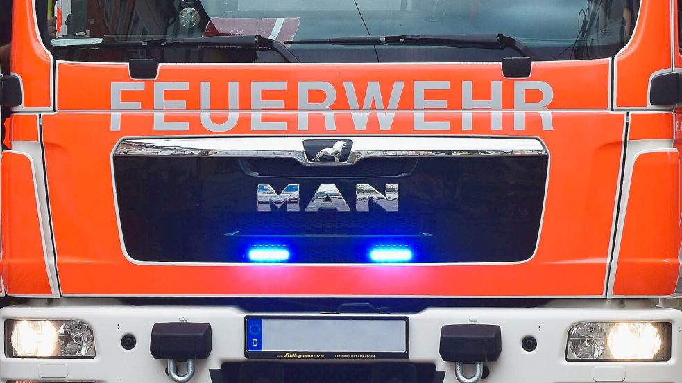 Die Feuerwehr rückte zum Autobrand auf der Autobahn aus. Symbolfoto: Pixabay