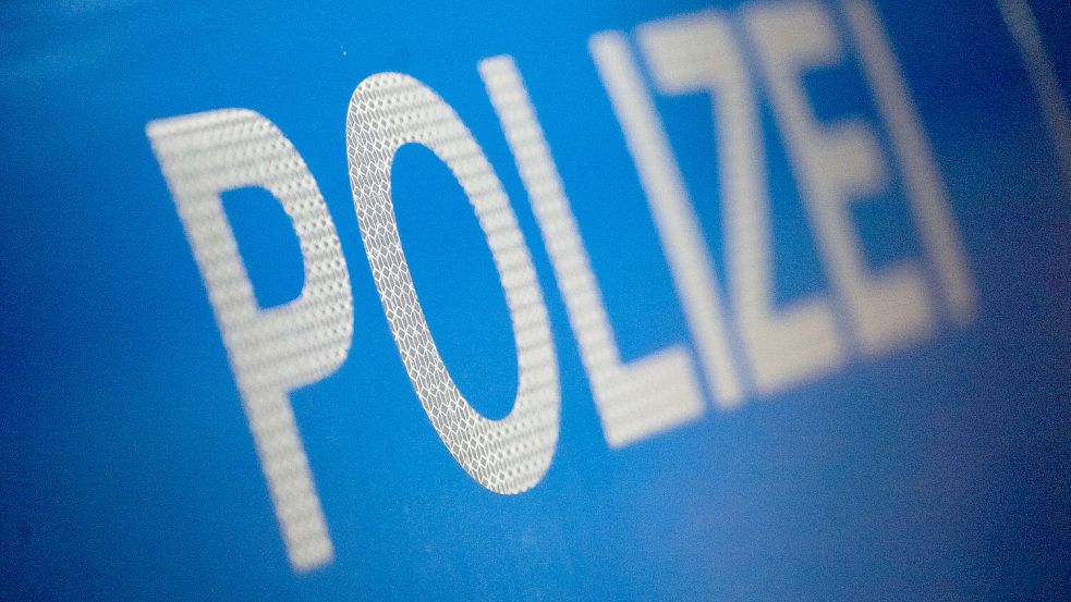 Die Polizei sucht nach zwei Betrügerinnen, die am Samstag in Horn-Lehe eine Seniorin bestohlen haben. Foto: Marijan Murat