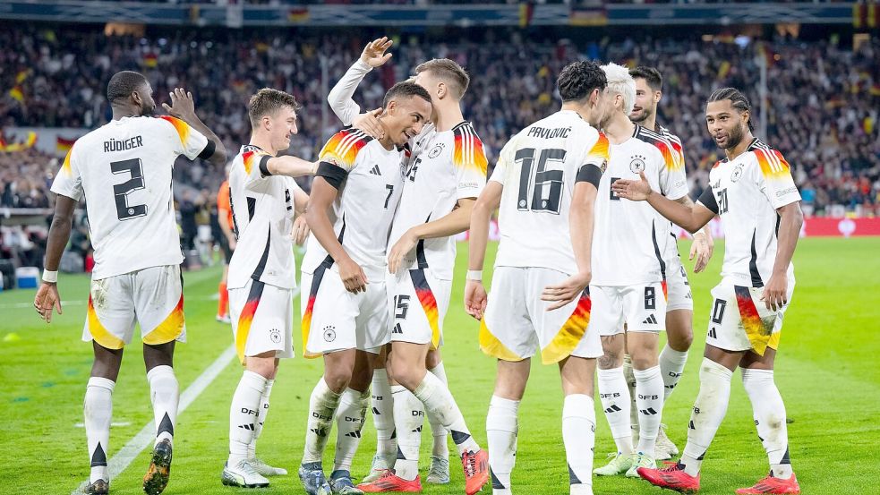 Der Einzug ins Viertelfinale steht fest - jetzt soll für das DFB-Team noch der Gruppensieg her. Foto: Sven Hoppe/dpa