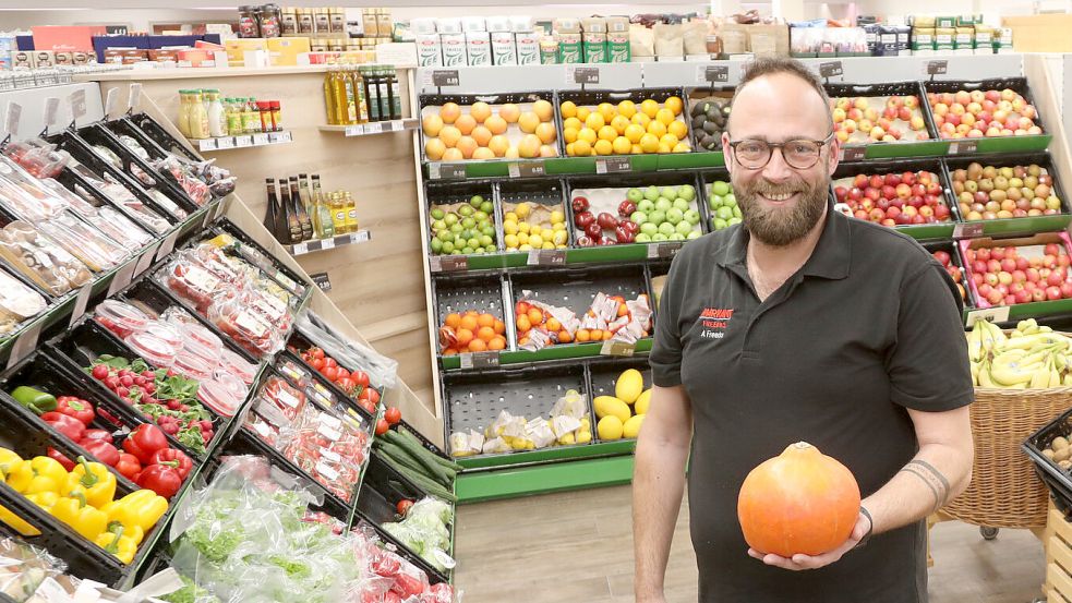 Andre Freerks hat den Markant-Markt in Egels Anfang Oktober übernommen. Foto: Romuald Banik