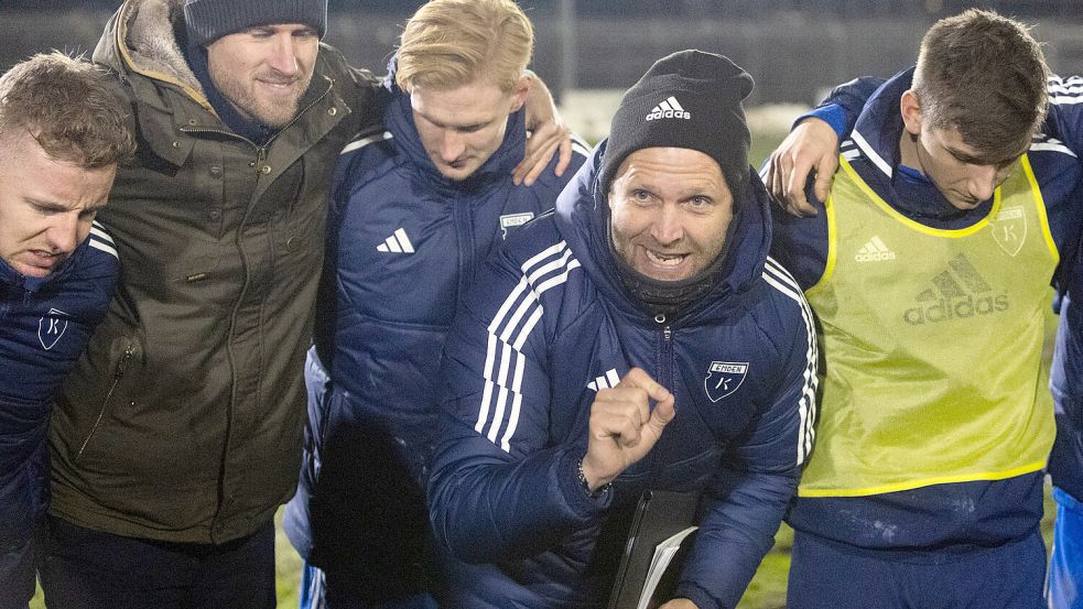 Markus Unger (Zweiter von rechts) hält oft vor den Spielen die Motivationsansprache. Foto: Doden