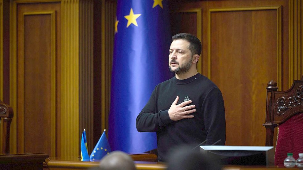 Präsident Selenskyj versucht die Widerstandsfähigkeit seines Landes zu stärken. Foto: Uncredited/Press Service Of The President Of Ukraine/AP