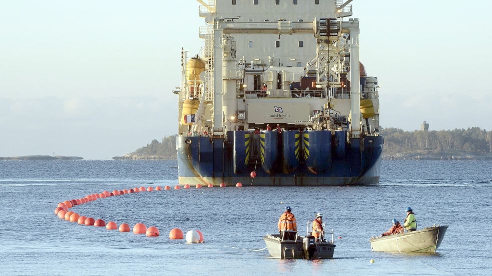 In der Ostsee wird nun eines der beschädigten Datenkabel repariert. Nach der Ursache wird weiter gesucht. (Archivbild) Foto: Heikki Saukkomaa/Lehtikuva/dpa