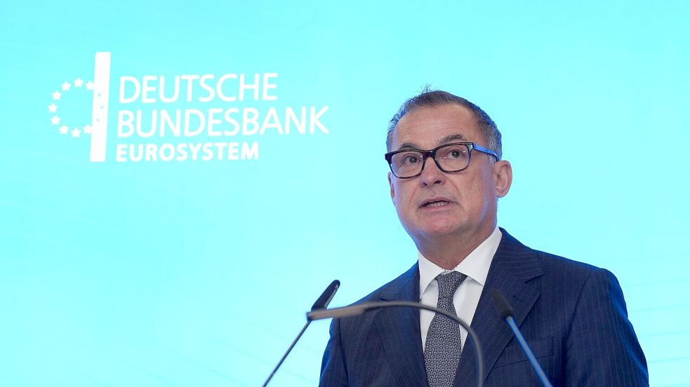 Bundesbank-Präsident Joachim Nagel bringt ein späteres Rentenalter ins Spiel im Kampf gegen die schwache Wirtschaft (Archivbild). Foto: Marcus Brandt/dpa